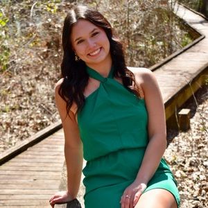 Meet your Posher, Dayanara